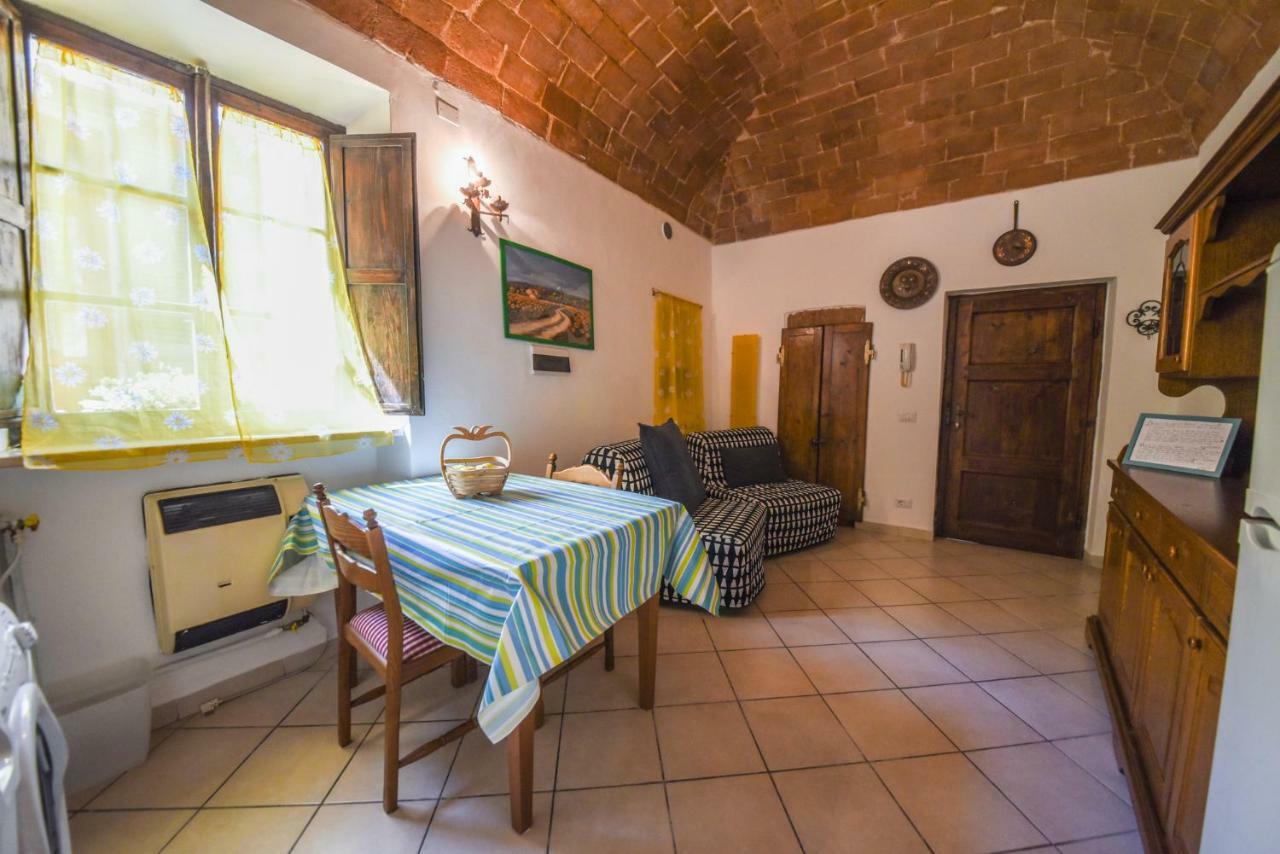 Ferienwohnung Il Sogno Di Annalisa In Famiglia Volterra Exterior foto